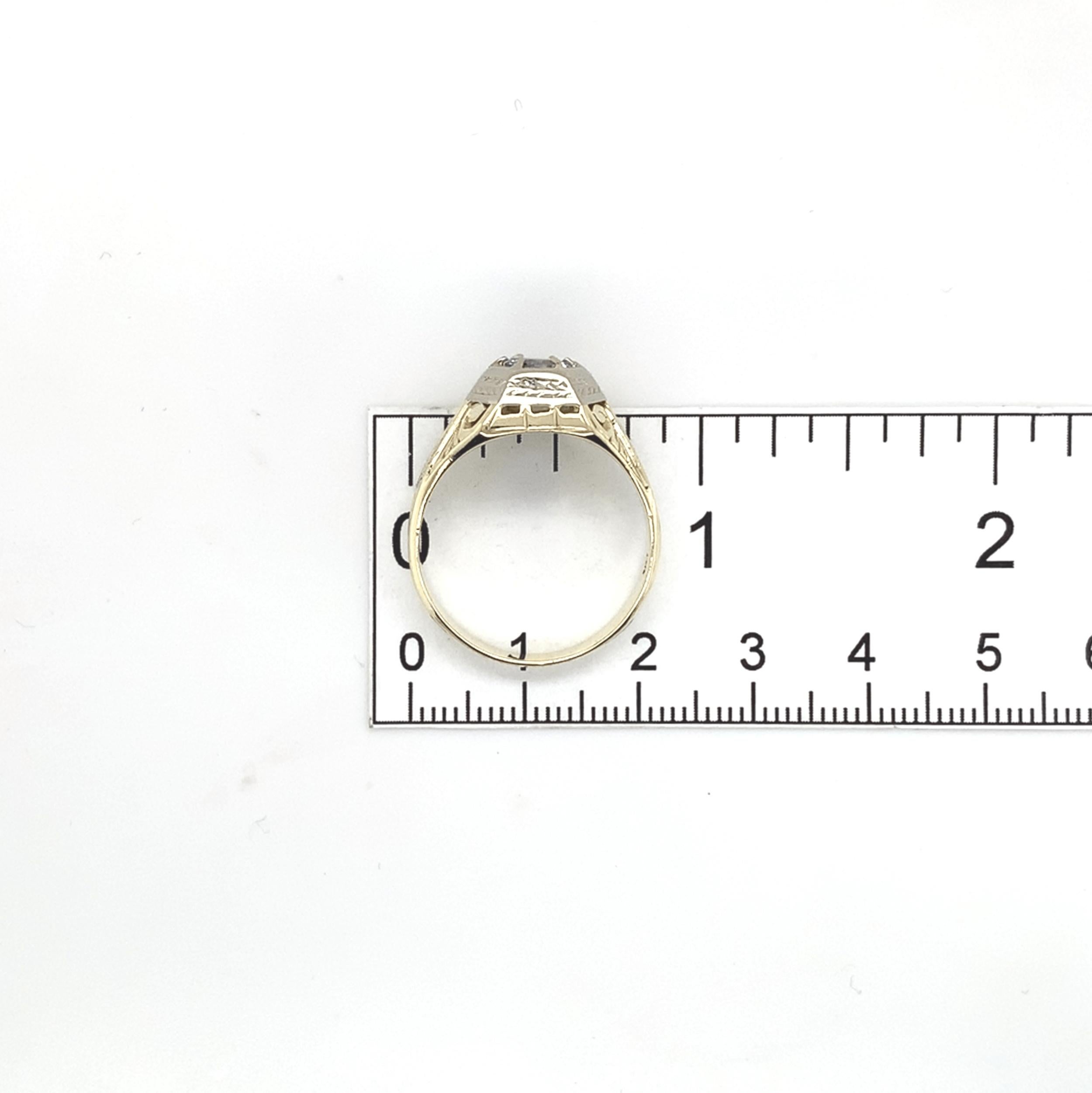 Anillo para hombre de oro blanco y amarillo de 14 quilates con turmalina de 0,68 ct  Grabado a mano Tamaño 9,75 en venta 4