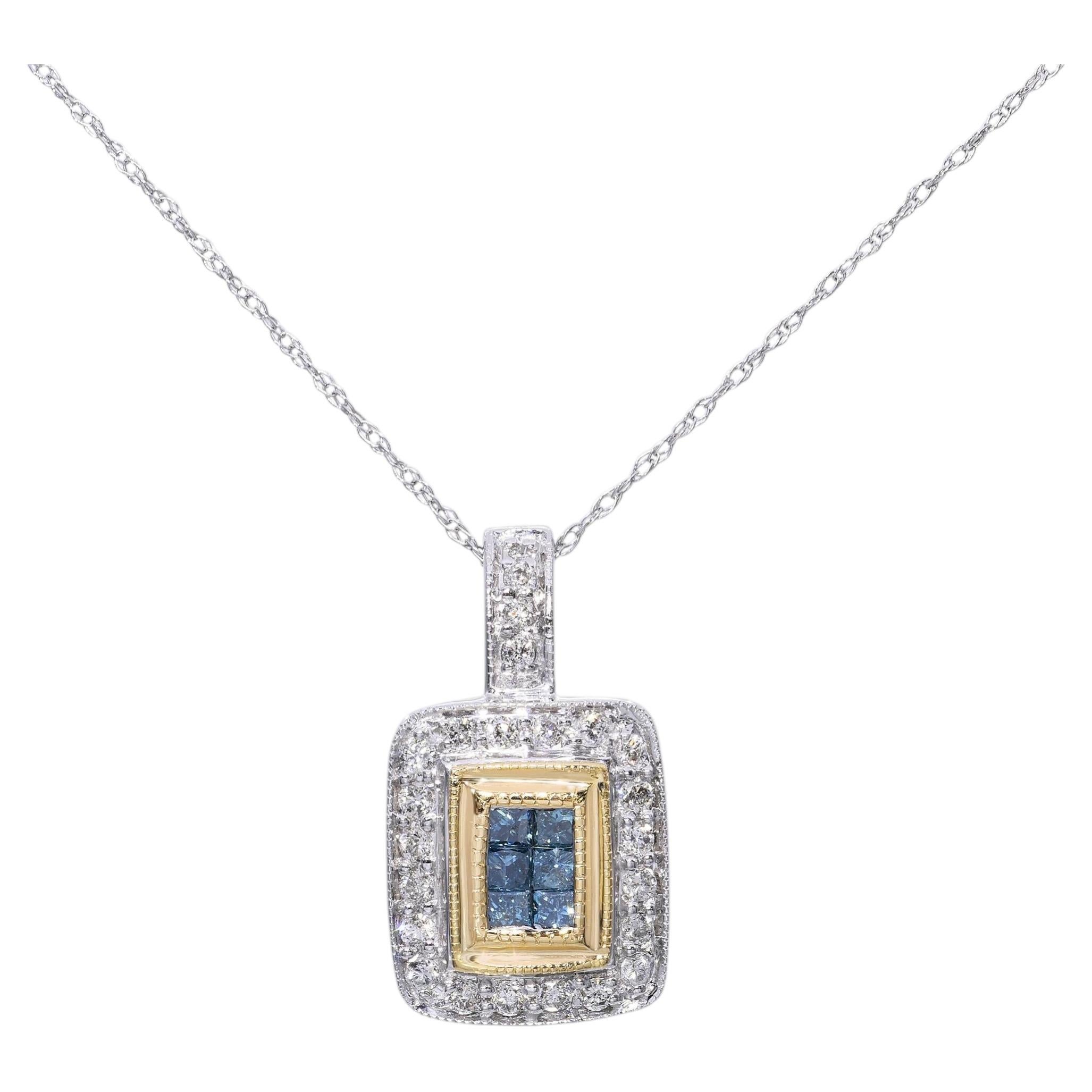 Collana con ciondolo in oro bianco e giallo 14k con diamanti bianchi e blu in vendita