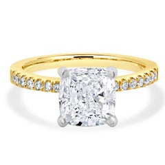 Anillo de compromiso de diamantes talla cojín en oro blanco y amarillo de 14 quilates