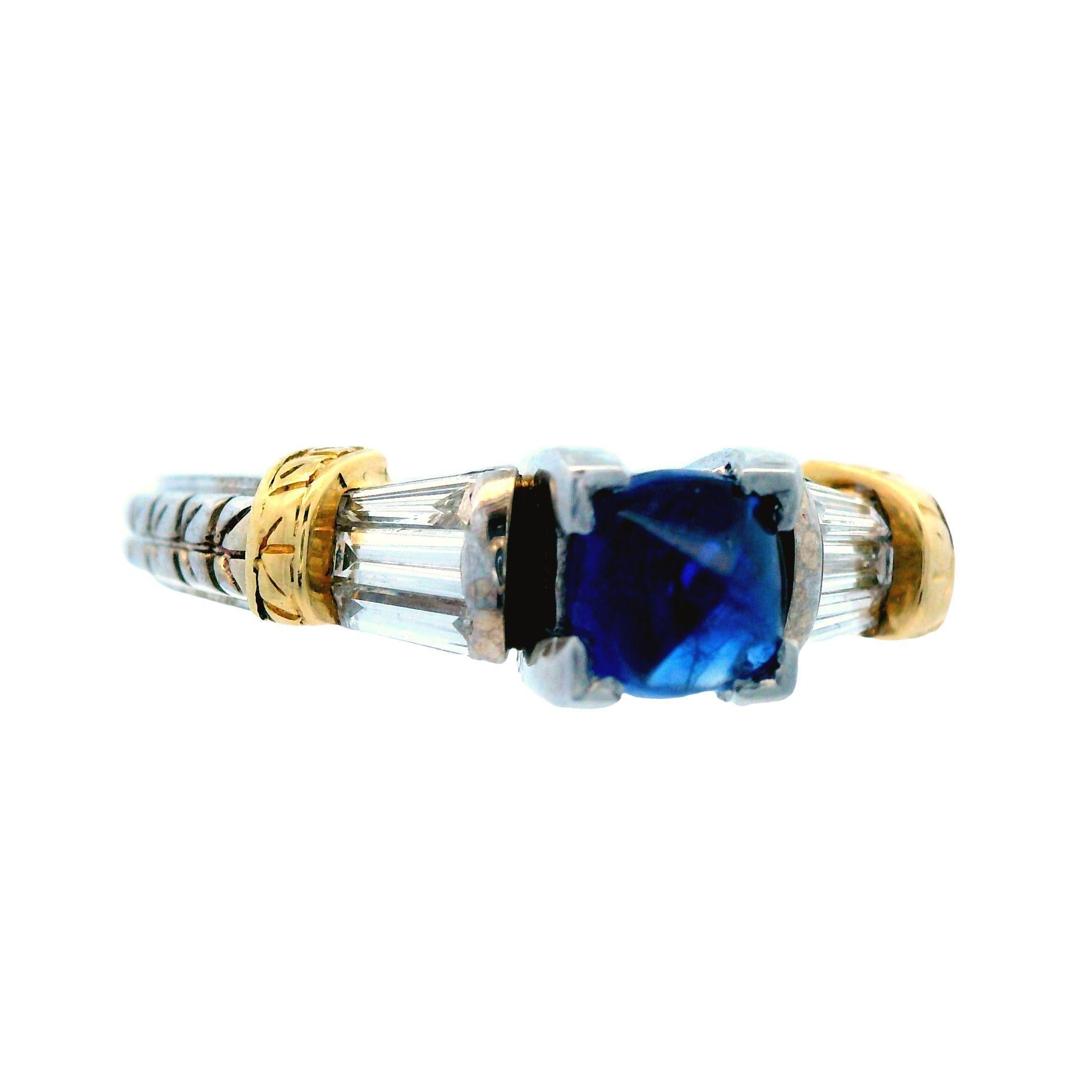 Bague de fiançailles en or blanc et jaune 14 carats avec diamant et saphir bleu en vente 4