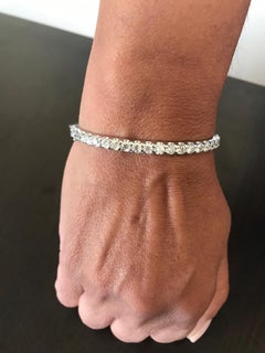 Bracciale con diamanti bianchi 14 carati 4,50 carati