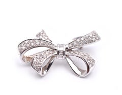 14 Karat White Diamond Bow Pin