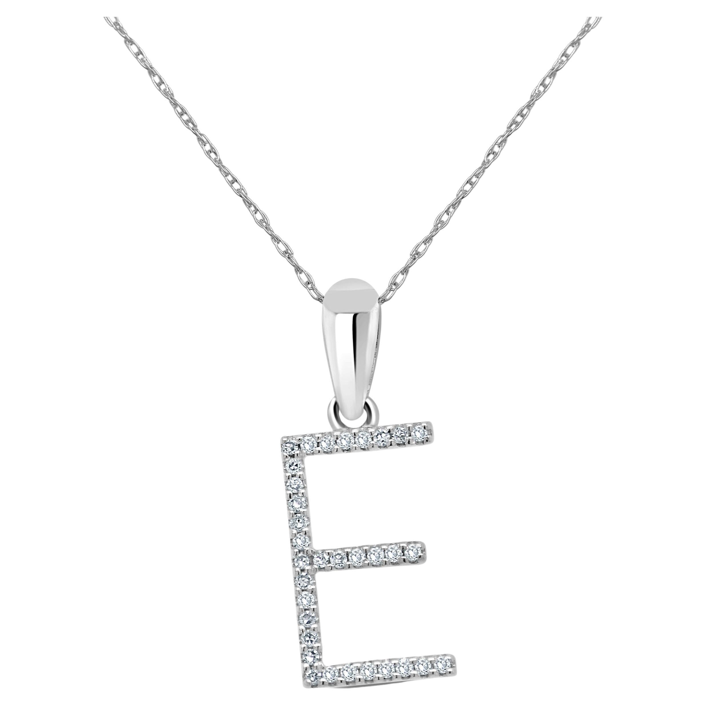 Pendentif E initial en or blanc 14 carats avec diamants de 0,10 carat pour elle