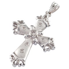 14k White Gold 0.15 Carat Diamond Cross Pendant