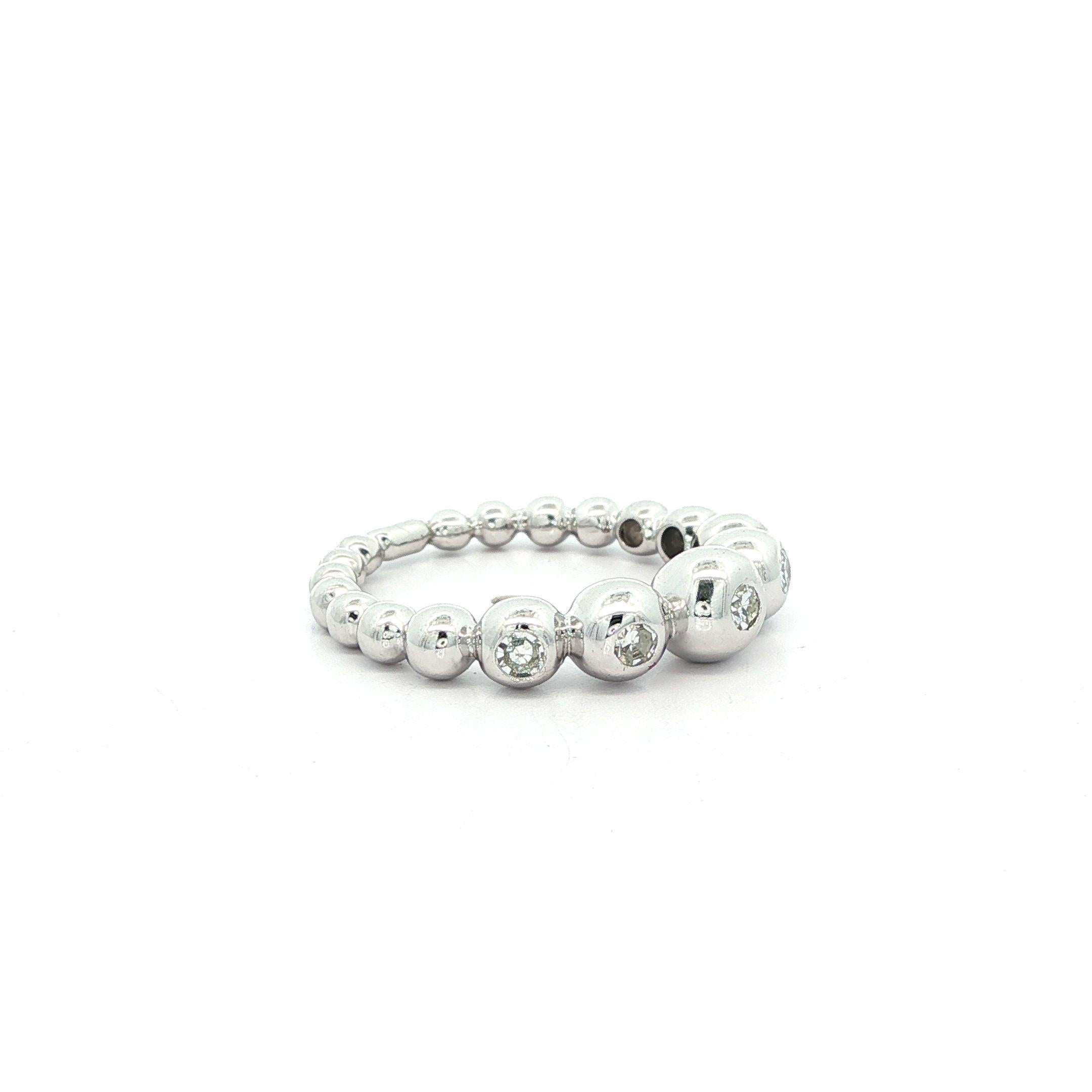 14k Weißgold 0,15ctw Burnish Diamond Einzigartige 5 Stone Bubble Band Ring im Zustand „Hervorragend“ im Angebot in Montclair, NJ