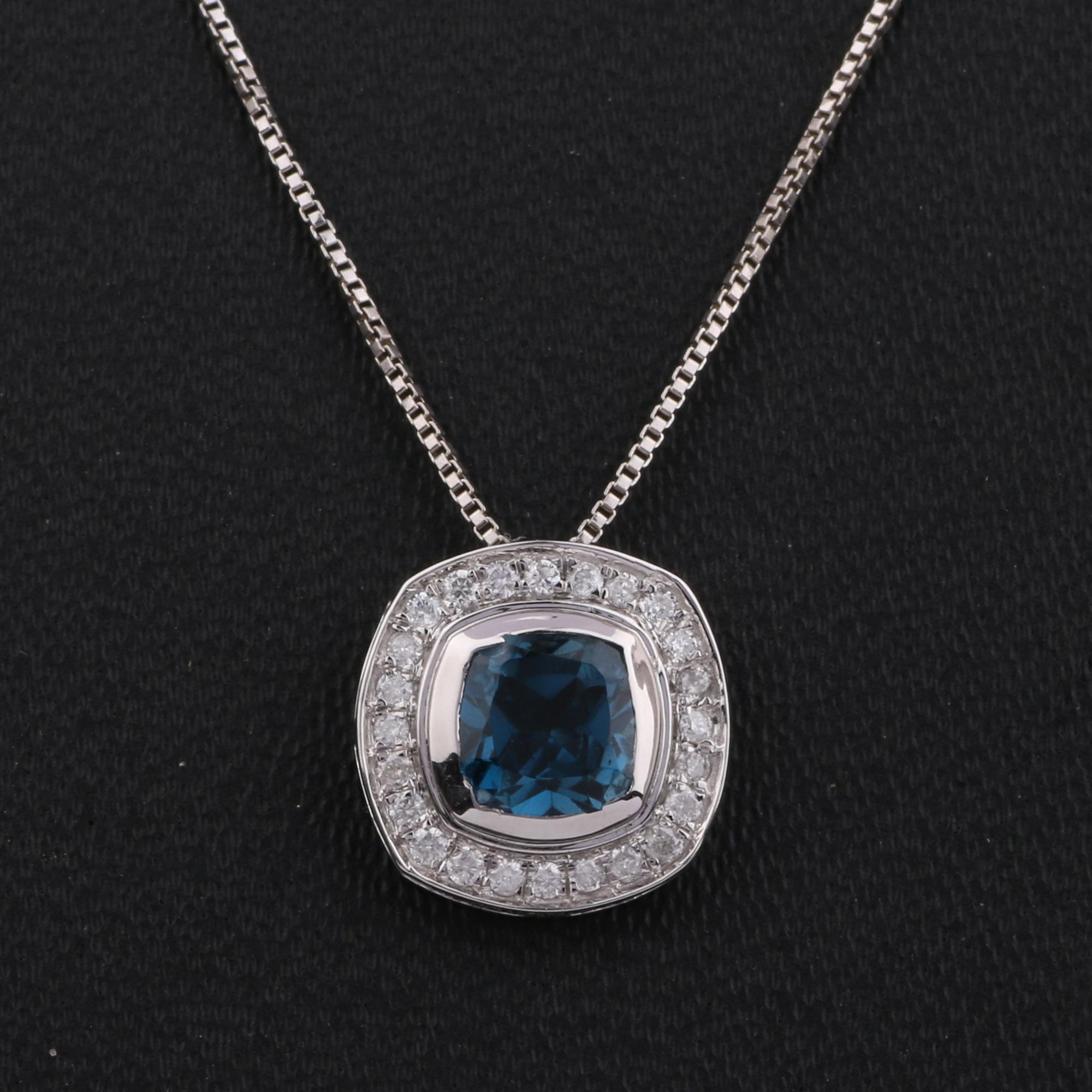 14K White Gold 0.212 Ctw Natural Diamond, 0.930 Ctw Blue Topaz Charm Pendants In New Condition For Sale In Jaipur, RJ