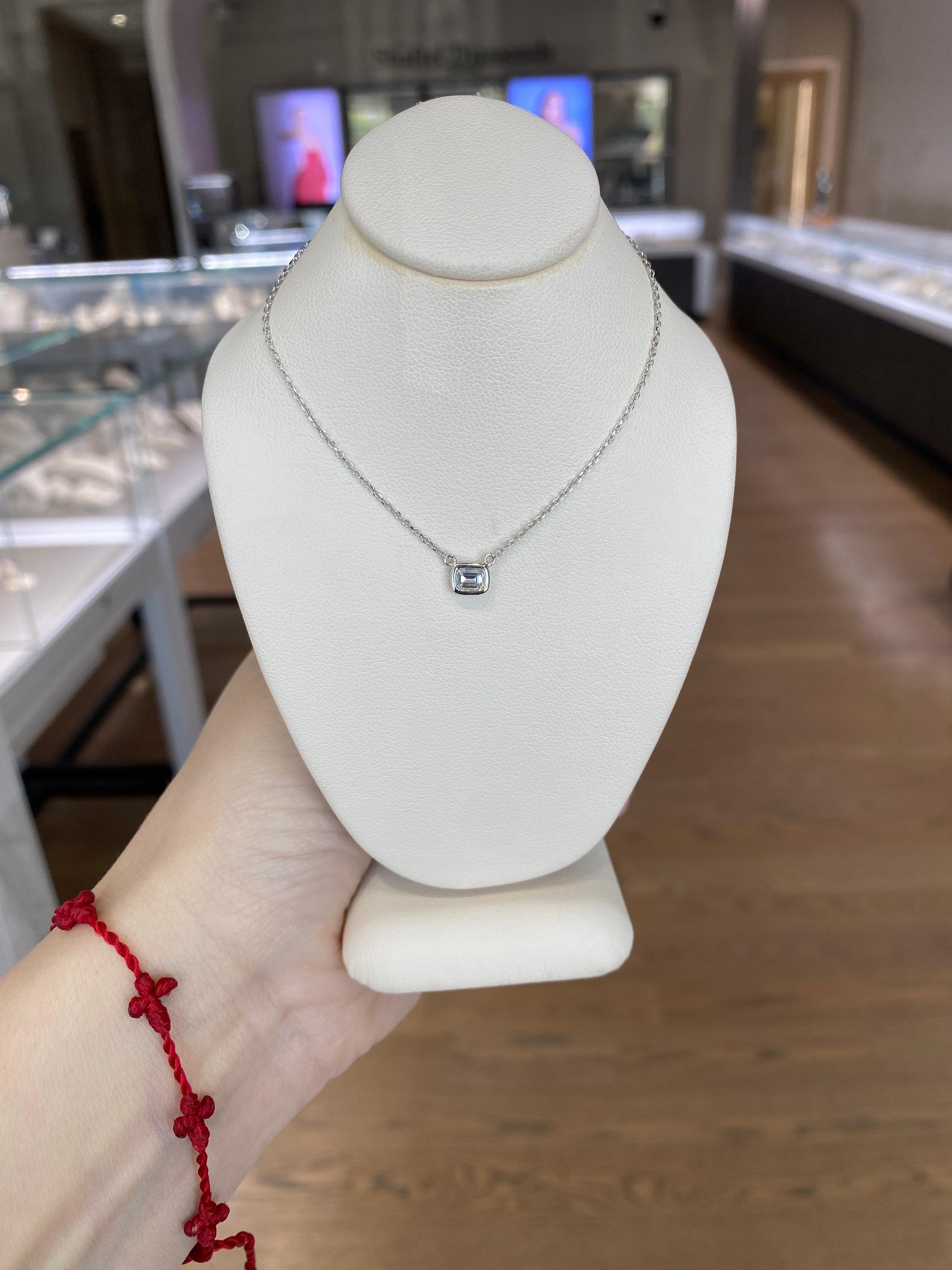 14k White Gold 0.23 Carat Natural Emerald Cut Diamond Pendant Necklace  For Sale 8