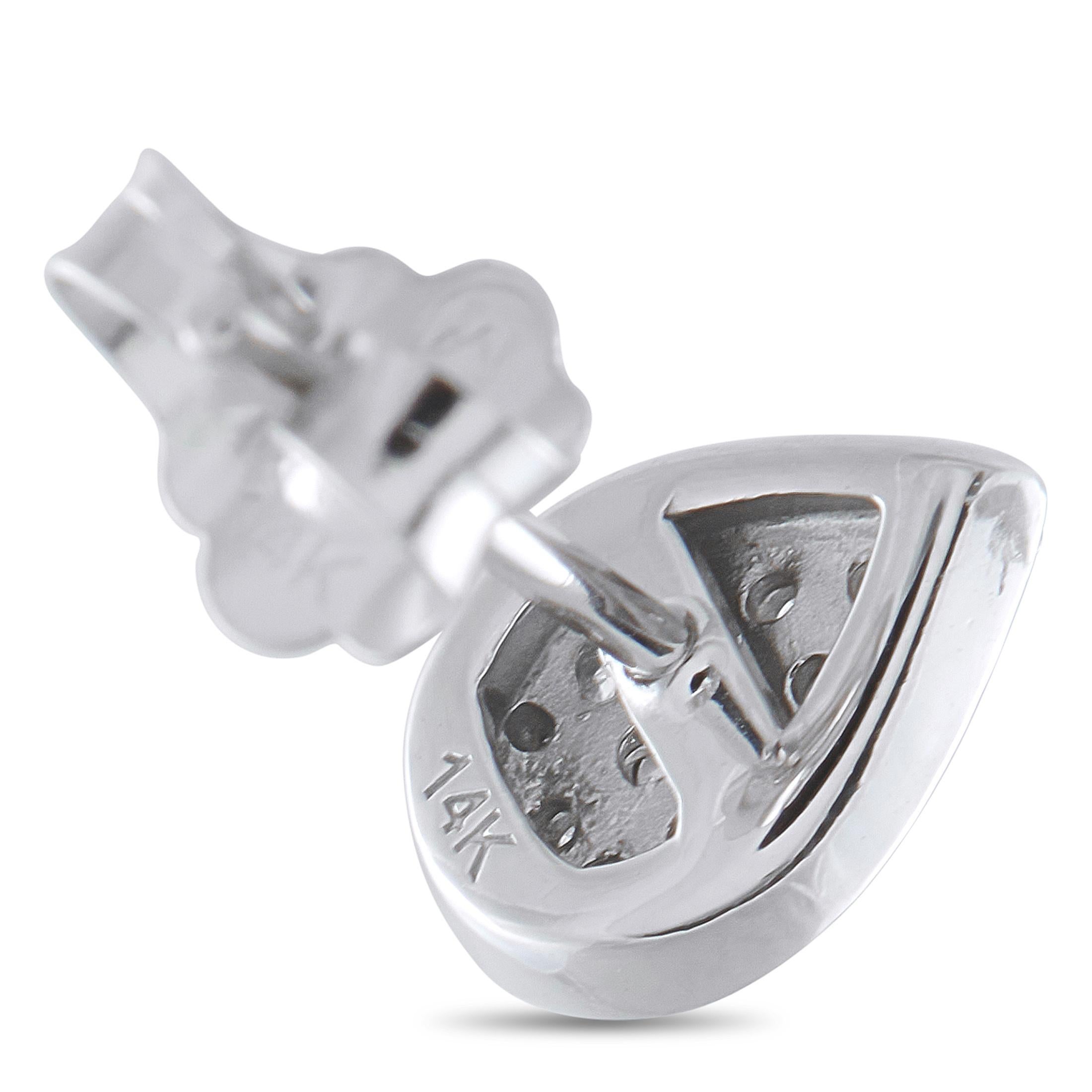 14K White Gold 0.25ct Diamond Cluster Pear Stud Earrings ER29498-W (Rundschliff) im Angebot