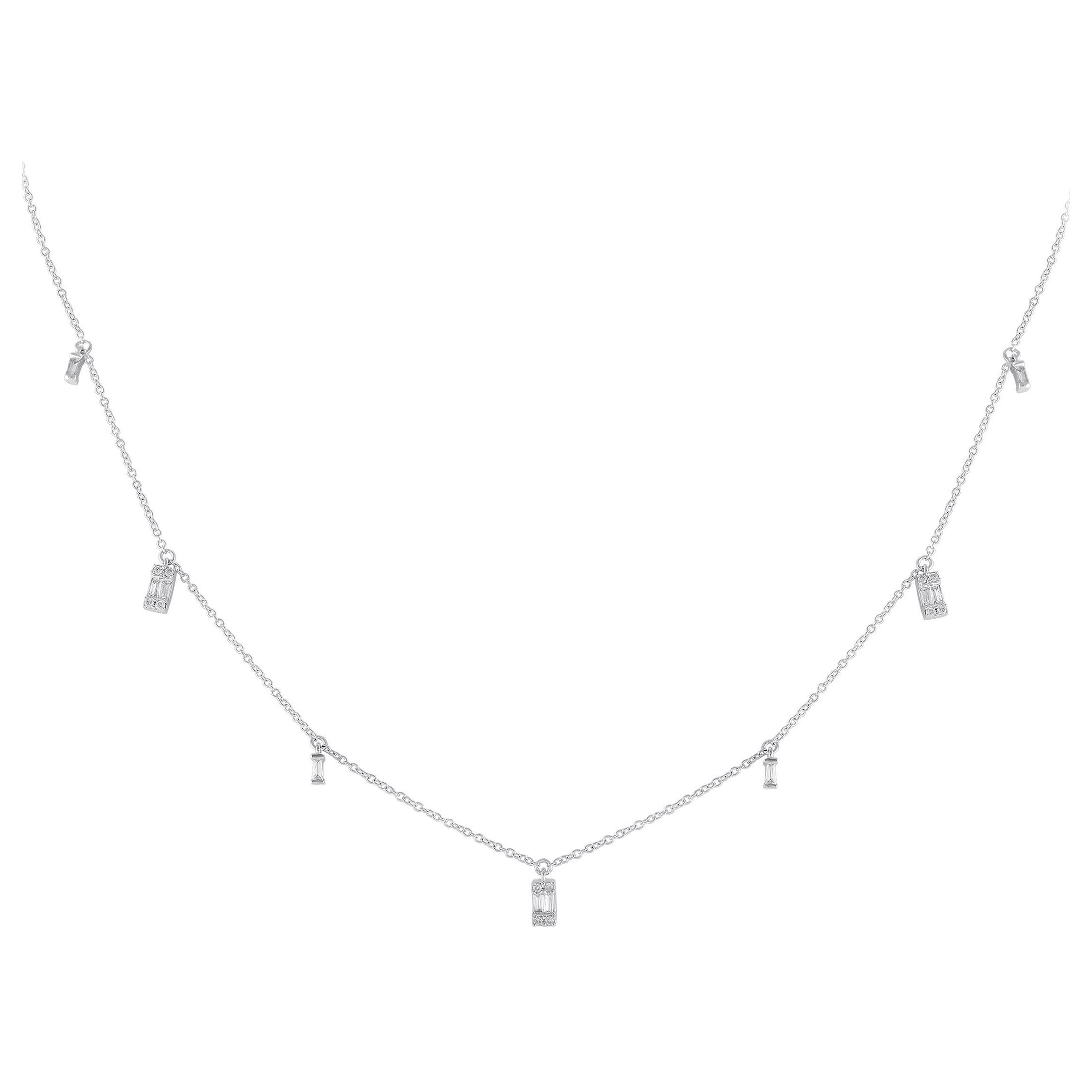 Collier station en or blanc 14 carats avec diamants 0,25 carat en vente