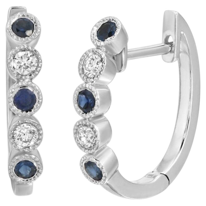 Pendientes de aro de oro blanco de 14 quilates con zafiros azules de 0,30 quilates y diamantes de 0,16 quilates en venta
