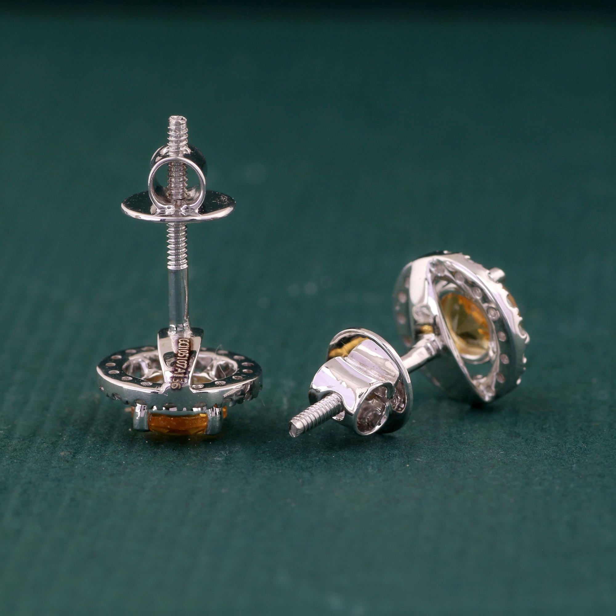 14K White Gold 0.335 Ctw Diamond, 0.762 Ctw Natural Citrine Round Stud Earrings In New Condition For Sale In Jaipur, RJ