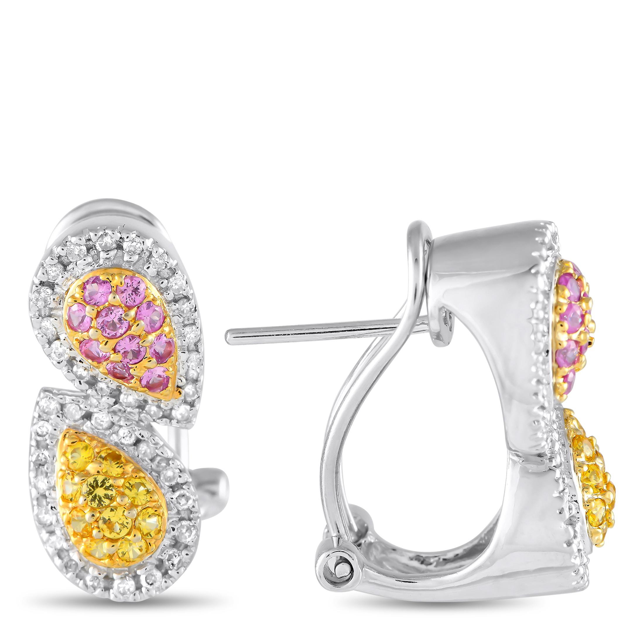 Ces boucles d'oreilles de luxe sont conçues pour capter instantanément votre imagination. Des saphirs roses et jaunes étincelants, totalisant 0,67 carats, ajoutent une touche de couleur excitante. La monture en or blanc 14 carats est rehaussée par