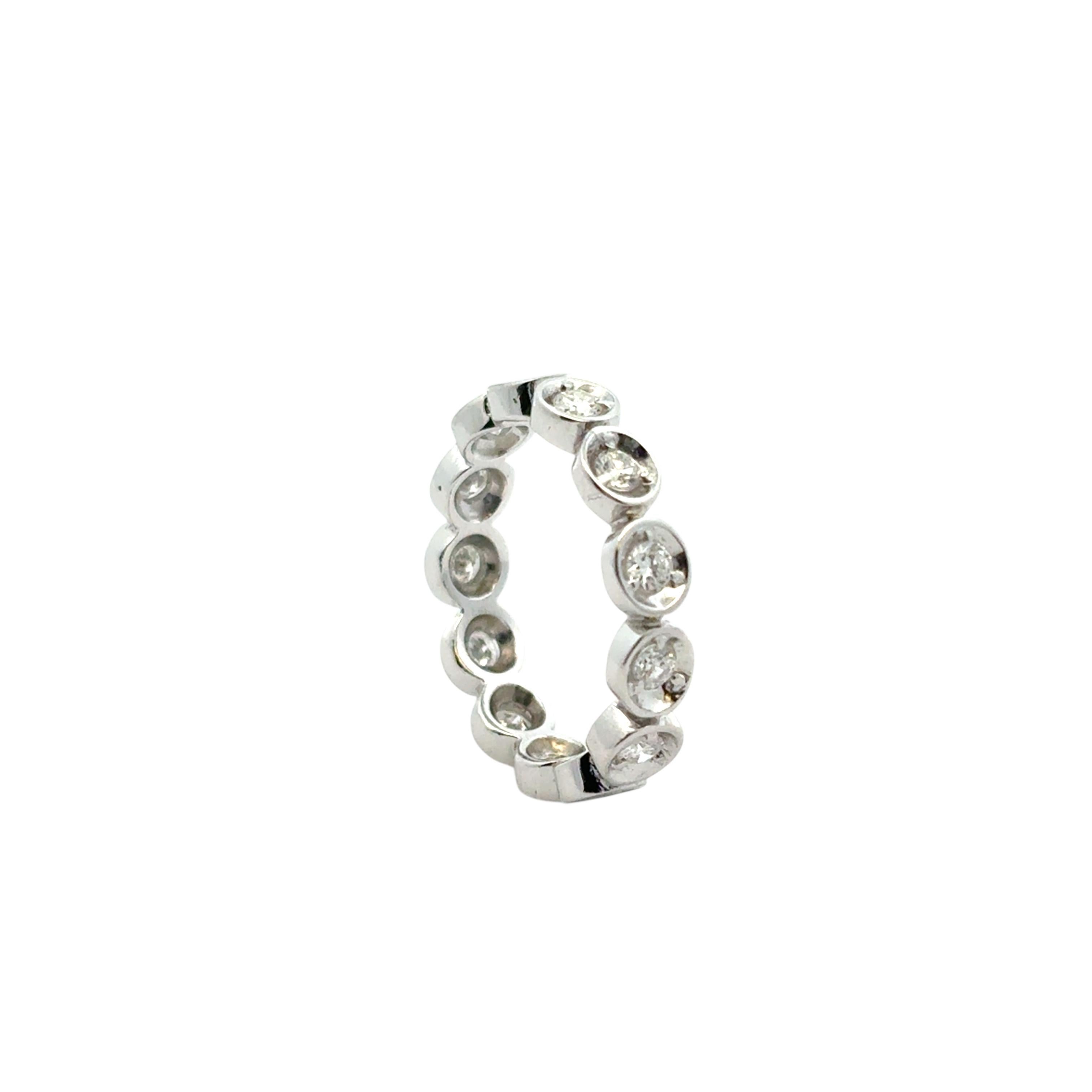 14k White Gold 0.39ctw Natural Round Diamond Eternity Ring For Sale 2