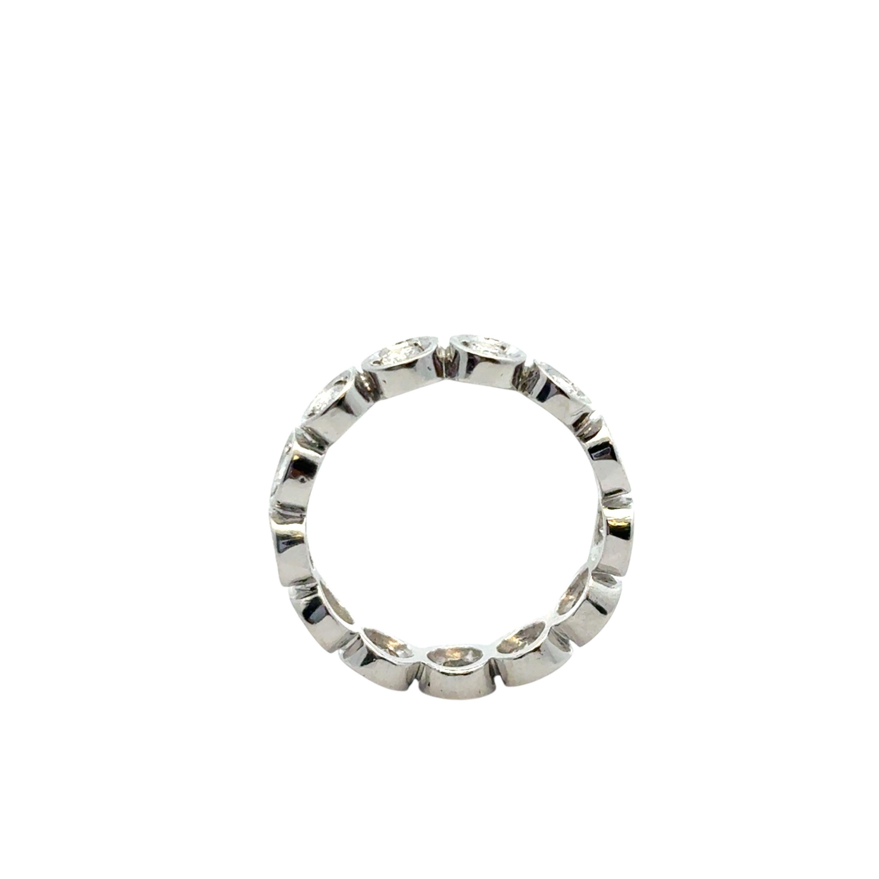 14k White Gold 0.39ctw Natural Round Diamond Eternity Ring For Sale 3
