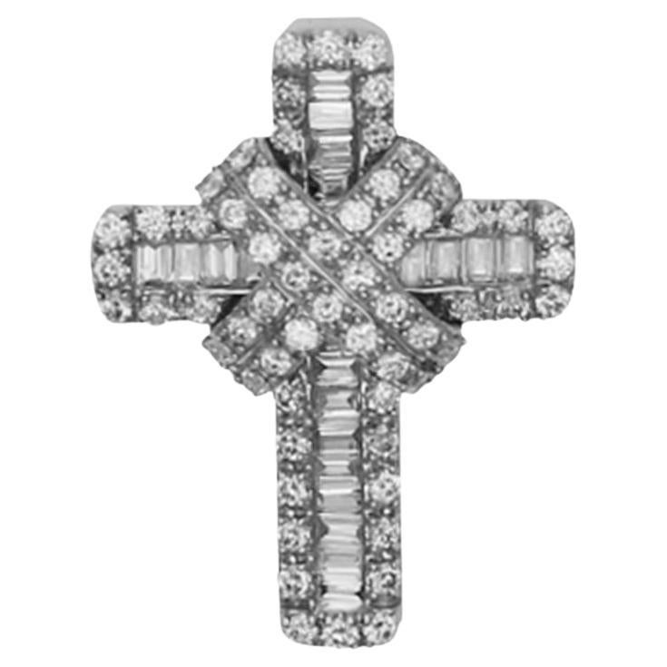 14K White Gold 0.40 CT Round & Baguette Diamonds Hight Cross Pendant For Sale