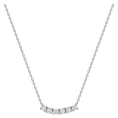 14 Karat Weißgold 0,50 Karat kleiner runder Diamant Sechs Steine geschwungene Halskette, 14 Karat