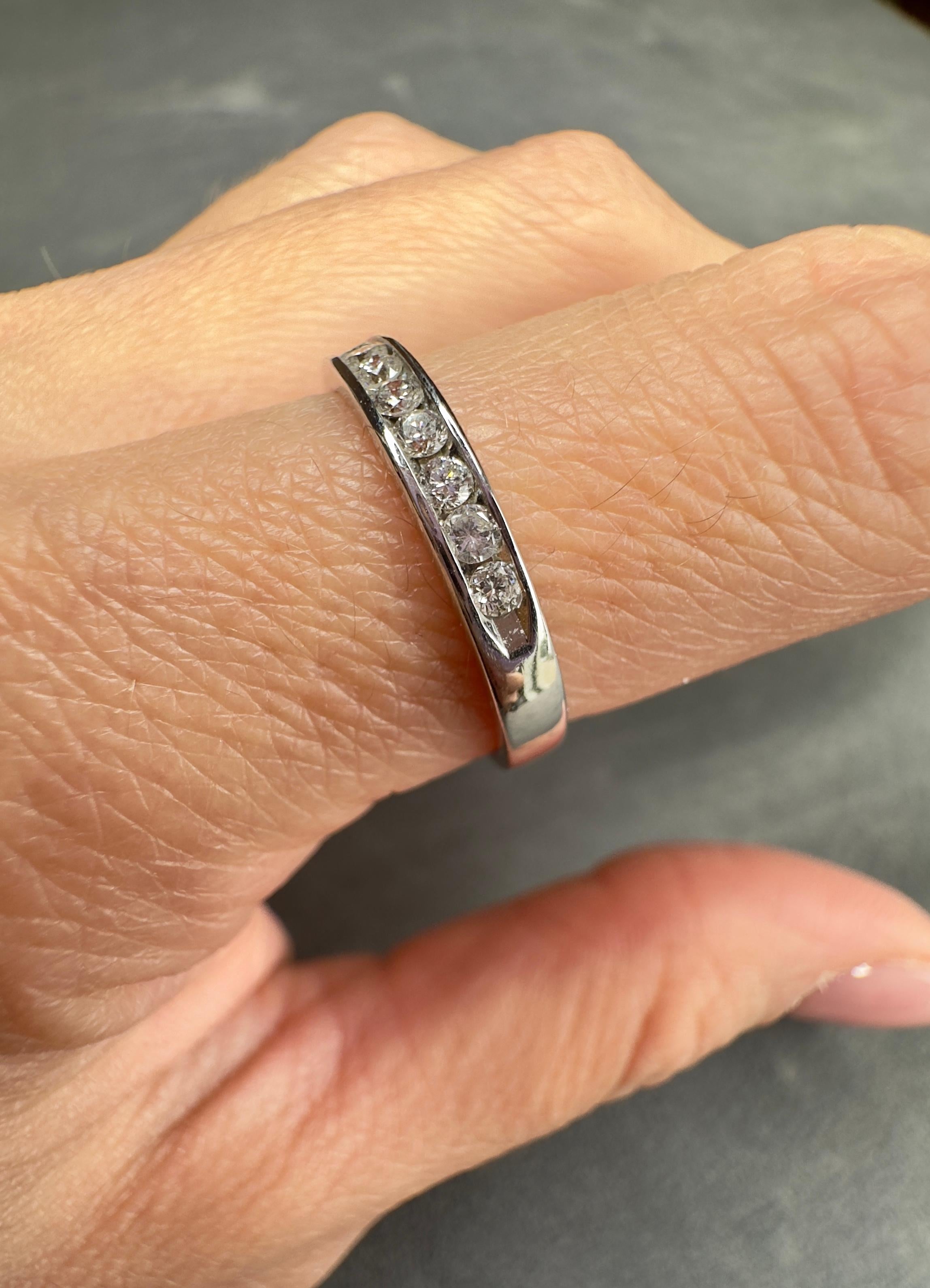 Women's or Men's 14k White Gold 0.50 Carat Total Diamond Band For Sale