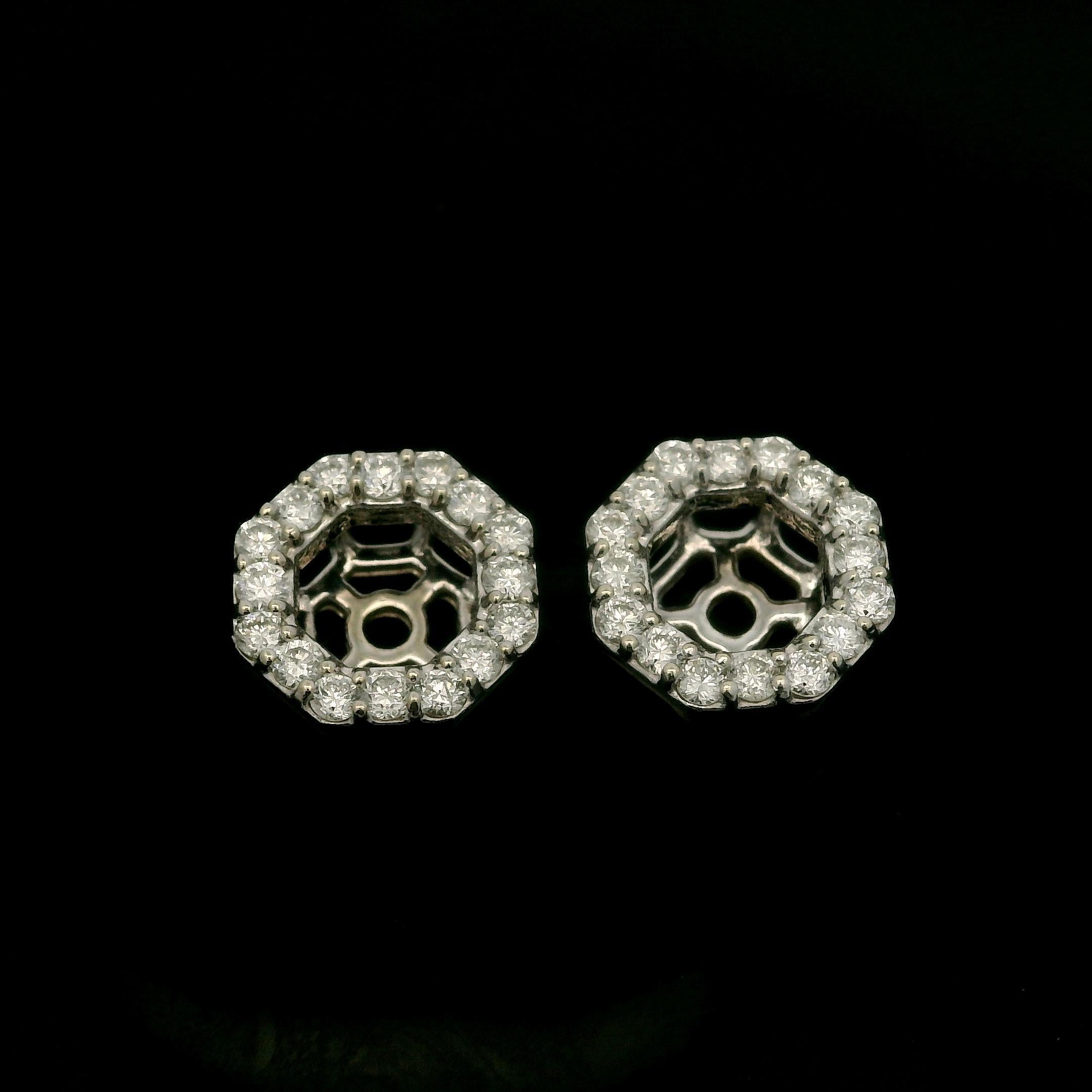 --Stone(s):--
(32) Natural Genuine Diamonds - Round Brilliant Cut - Pave Set - Fiery Well Cut - Nice Diamonds - G/H Color - VS2-SI2 Clarity - 0.50ctw (approx.)

Material: Solid 14k White Gold
Weight: 1.84 Grams
Jackets Diameter: 9.3mm (0.36
