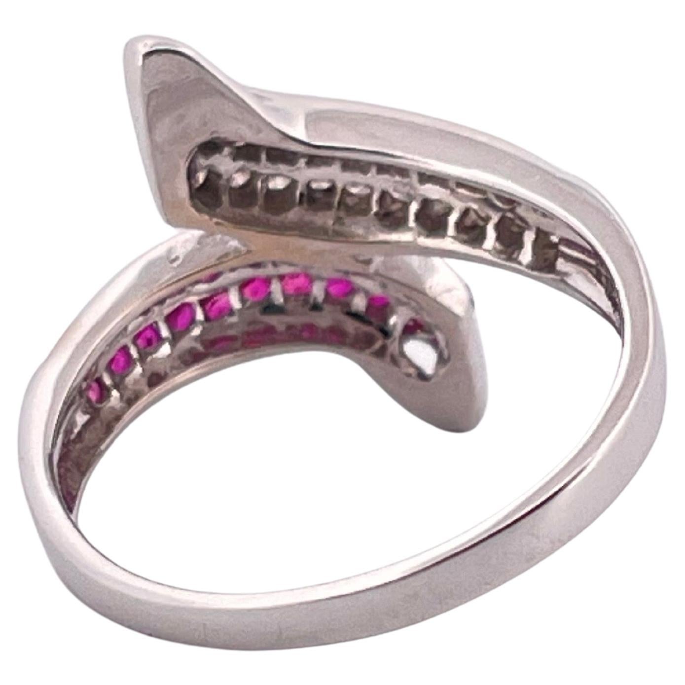 Anillo de oro blanco de 14 quilates con diamante H-I SI1 de 0,50 ctw y zafiro rosa Corte redondo en venta