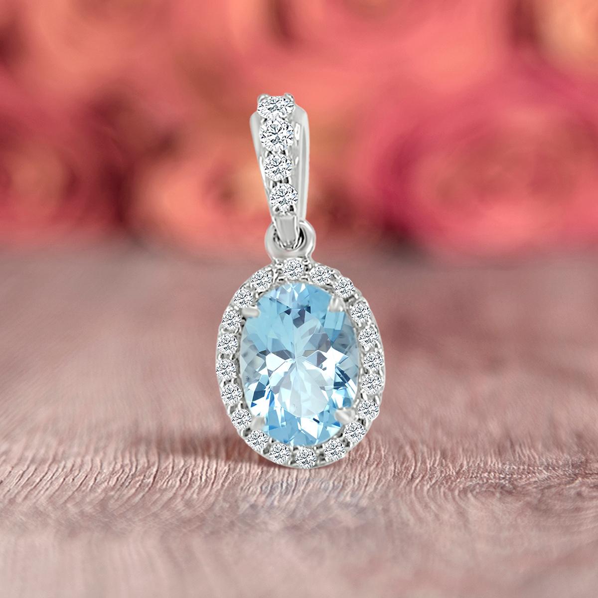 14k White Gold 0.58cts Aquamarine and Diamond Pendant, Style#TS1118AQP 19218/4 In New Condition For Sale In New York, NY