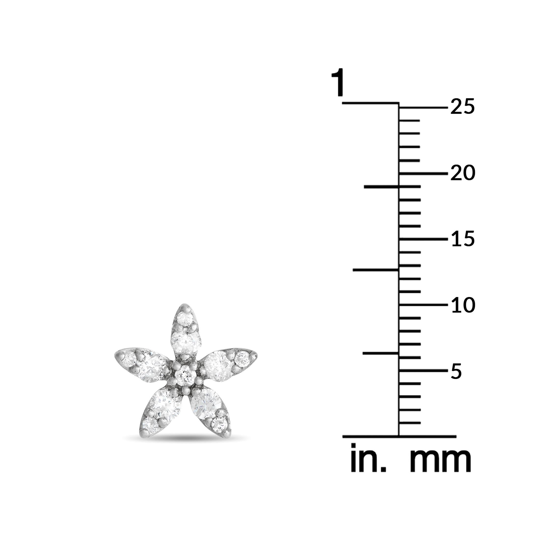 14 Karat Weißgold 0,60 Karat Diamant-Blumen-Ohrringe (Rundschliff)