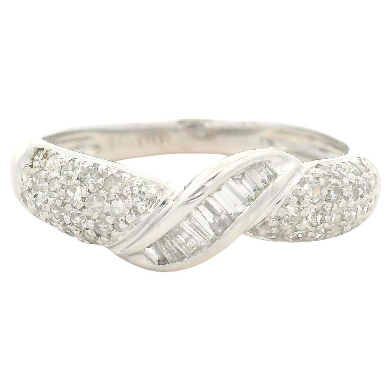 14k White Gold 0.60ctw Pave Baguette Diamond Twisted Center Wedding Band Ring