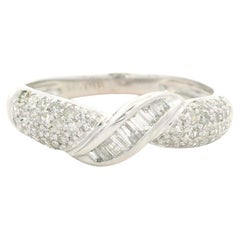 14k White Gold 0.60ctw Pave Baguette Diamond Twisted Center Wedding Band Ring