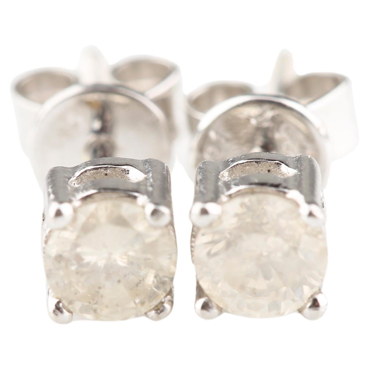 14k White Gold 0.61 Carat Round Diamond Stud Earrings For Sale