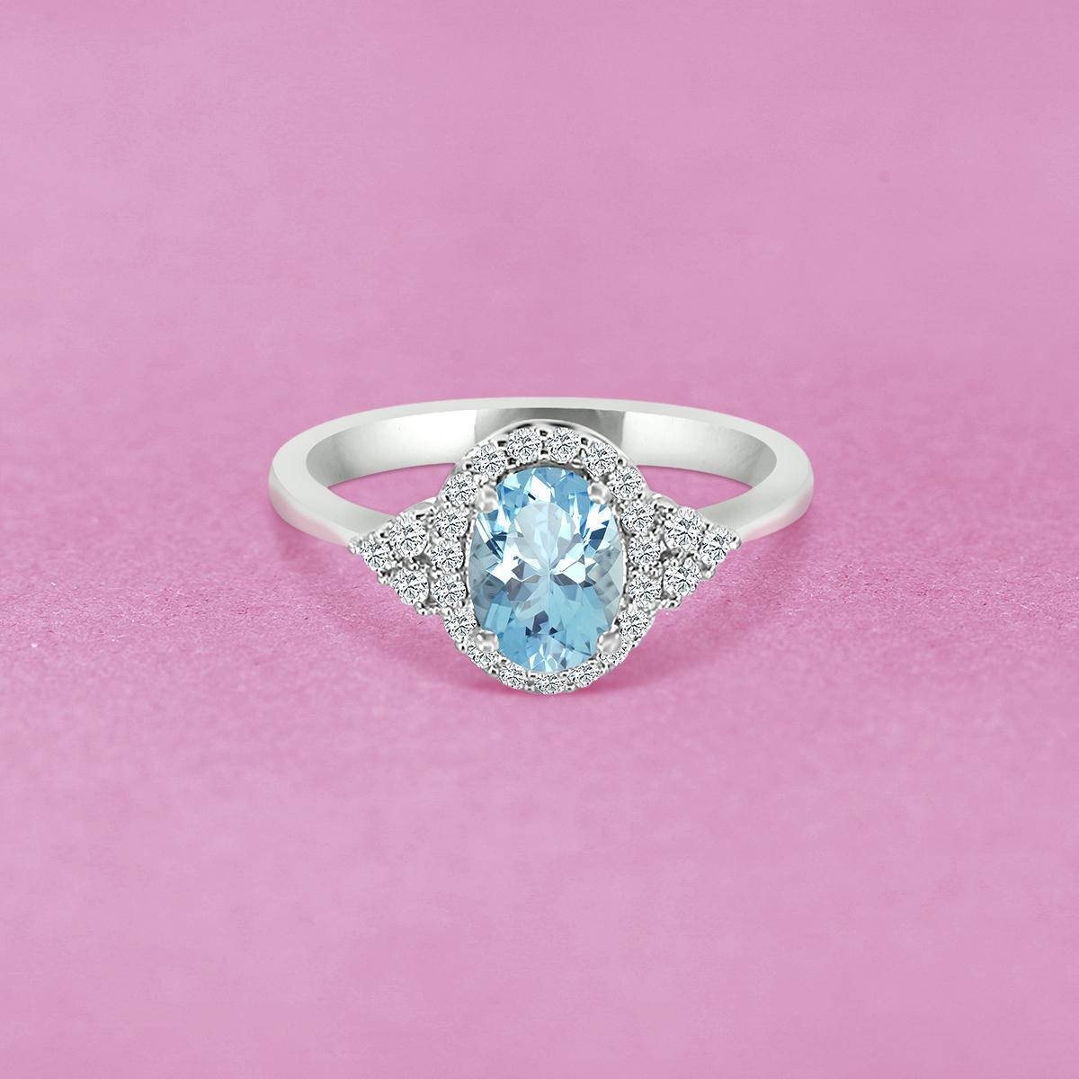 Modern 14K White Gold 0.63cts Aquamarine And Diamond Ring. Style# TS1216AQR 21054/3 For Sale