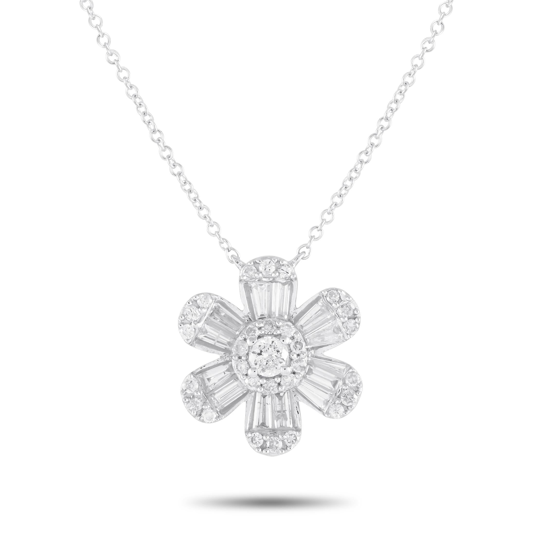 14K White Gold 0.65ct Diamond Flower Necklace NK01355 In New Condition For Sale In Southampton, PA