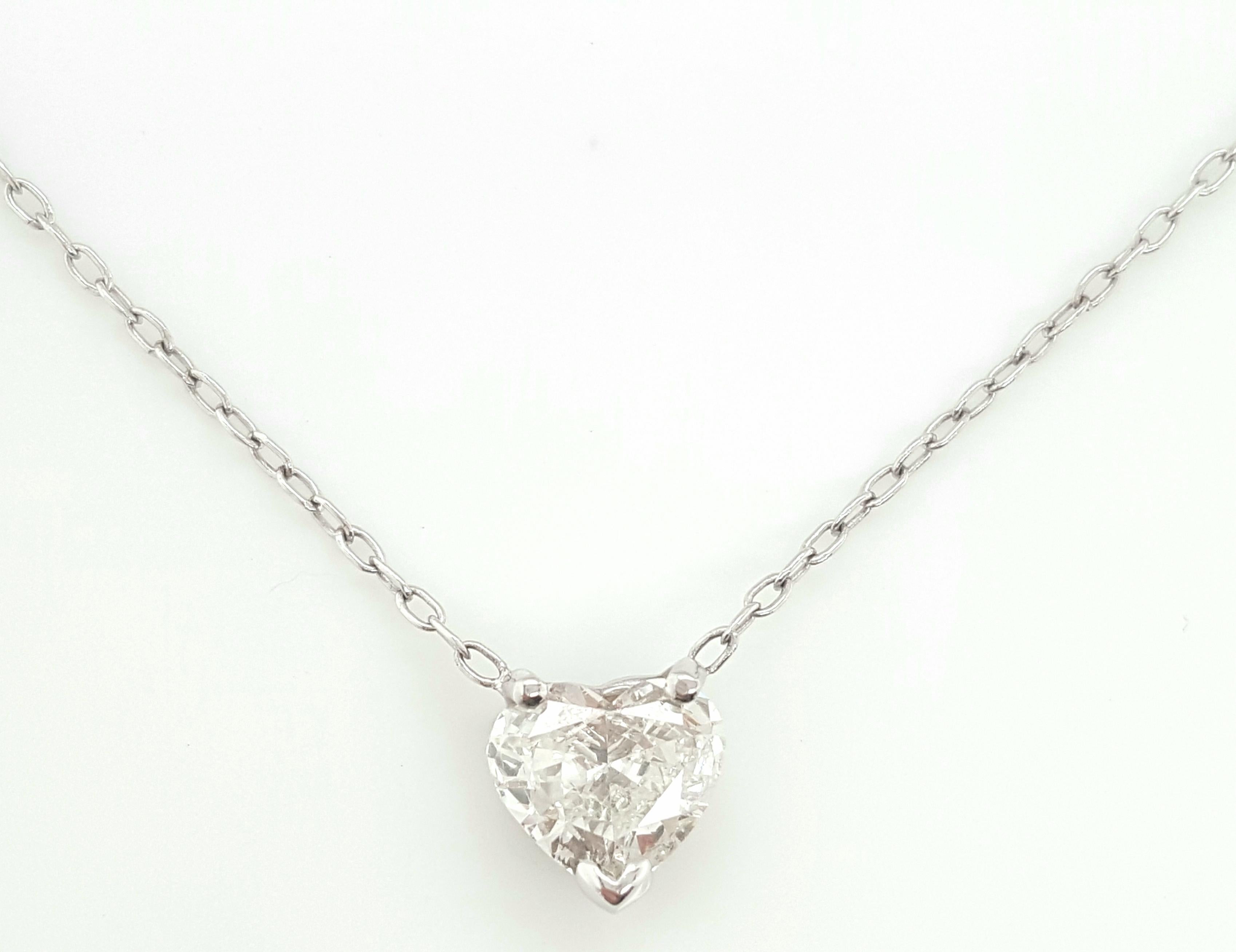 14 Karat White Gold 0.70 Carat Heart Cut Diamond Pendant Necklace In New Condition In Addison, TX
