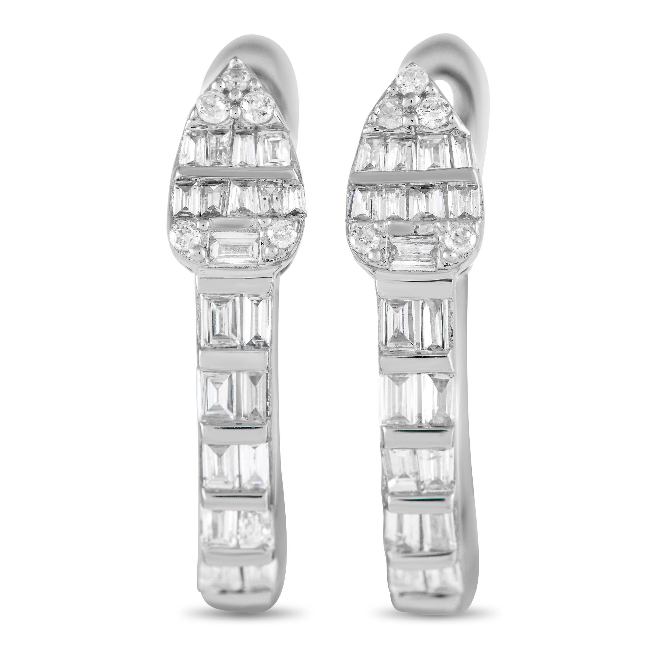 14K White Gold 0.70ct Diamond Huggie Earrings In New Condition For Sale In Southampton, PA