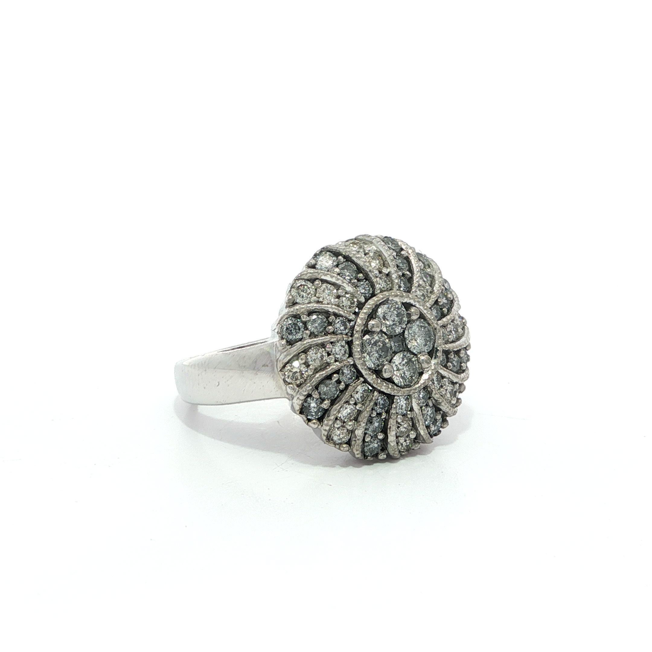 14k Weißgold 0,70ctw Runde Brillant Salz & Pfeffer Diamant Spiral Ring im Zustand „Hervorragend“ im Angebot in Montclair, NJ