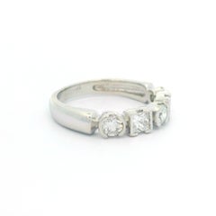 14k White Gold 0.75ctw Princess & Round Cut Half Bezel Diamond 5 Stones Band