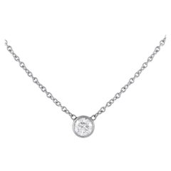 Collier en or blanc 14K à solitare de diamants de 0,80ct MF10-121525