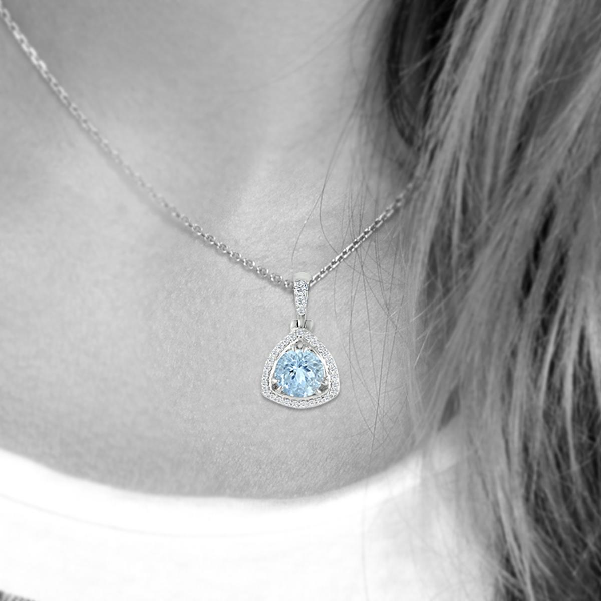 14k White Gold 0.81cts Aquamarine and Diamond Pendant, Style#TS1279AQP 22053/13 In New Condition For Sale In New York, NY