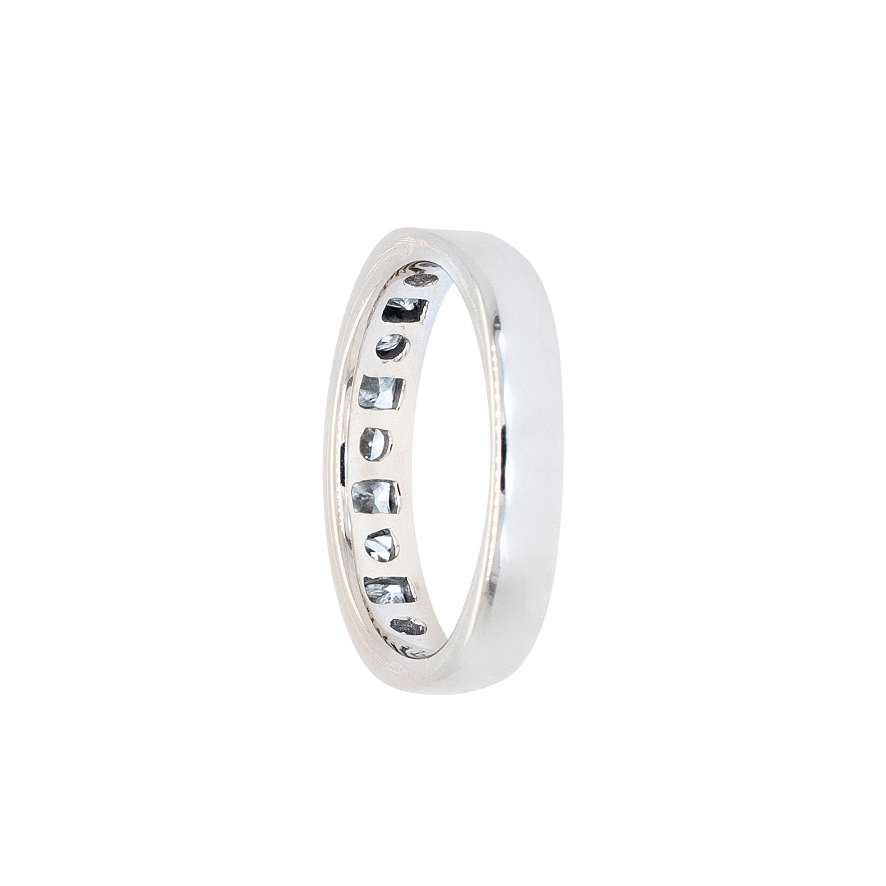 Anello in oro bianco 14k con diamante naturale taglio Brilliante e Principessa da 0,84 carati in vendita 5