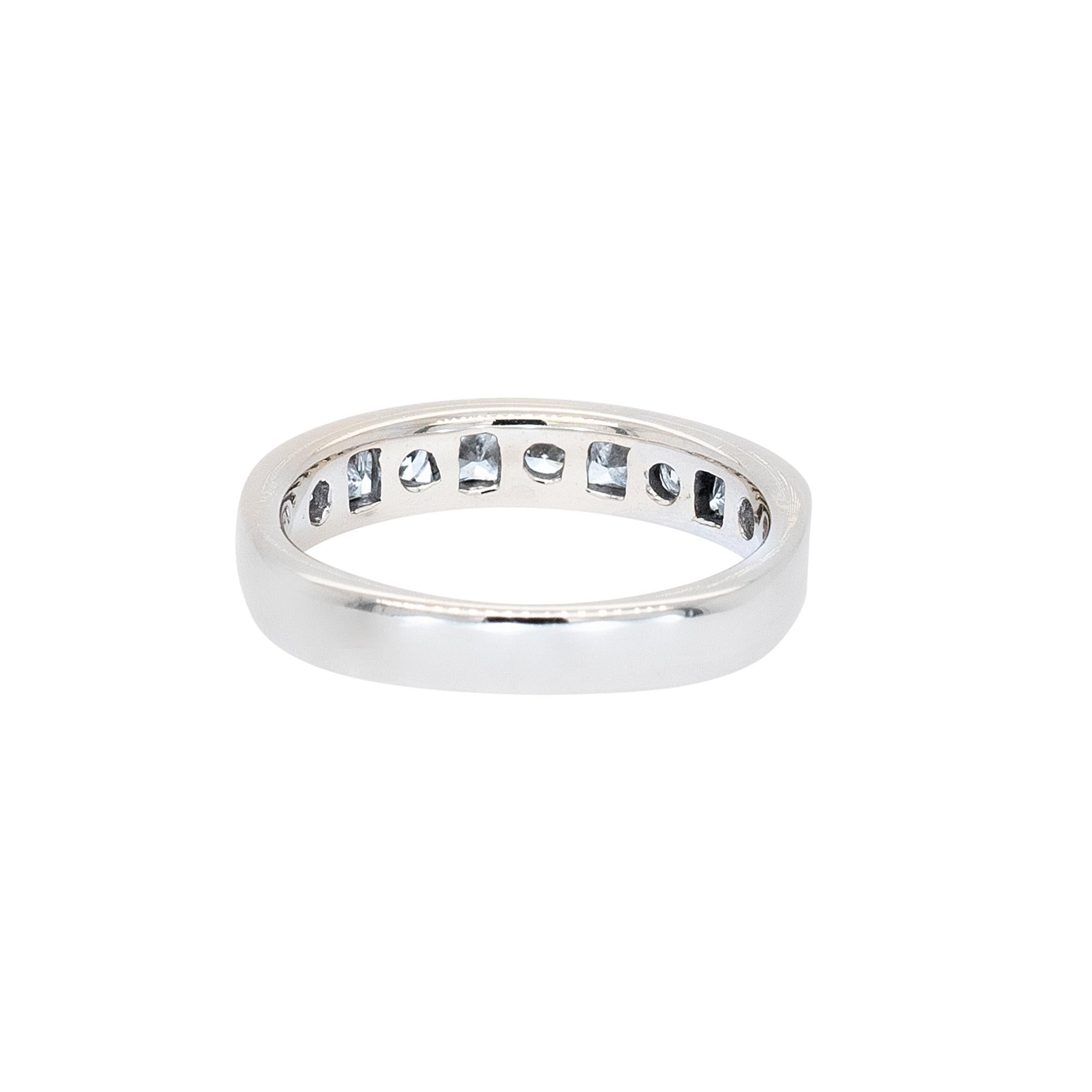 Donna Anello in oro bianco 14k con diamante naturale taglio Brilliante e Principessa da 0,84 carati in vendita