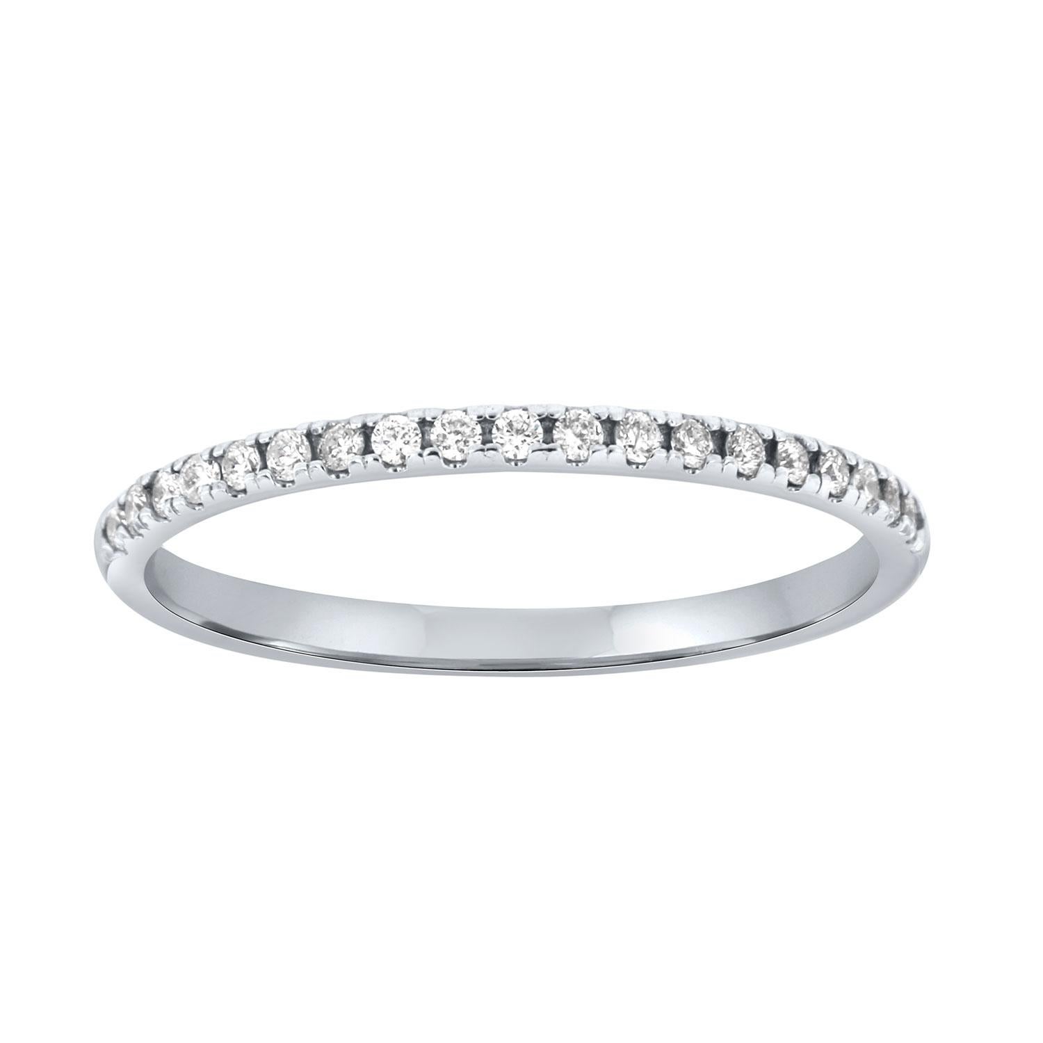 Women's 14K White Gold 0.86 Carat White Sapphire Elongated Radiant Halo Diamond Ring Set For Sale