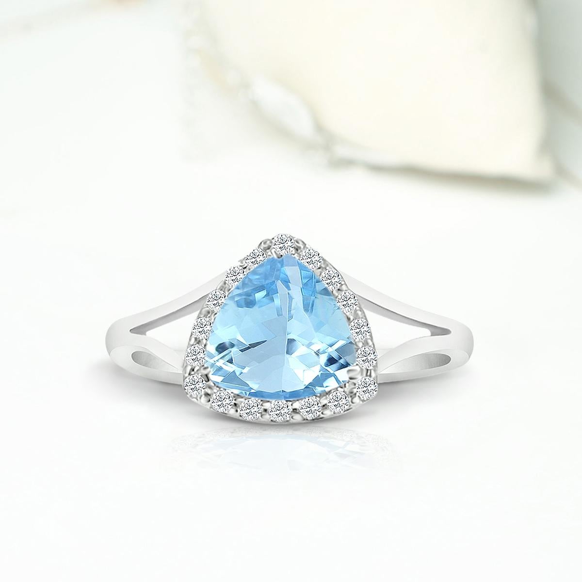 Modern 14k White Gold 0.94cts Aquamarine And Diamond Ring, Style# TS1275AQR 22053/10 For Sale
