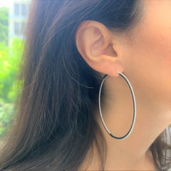 14 Karat White Gold 0.95 Carat Diamond Hoop Earrings