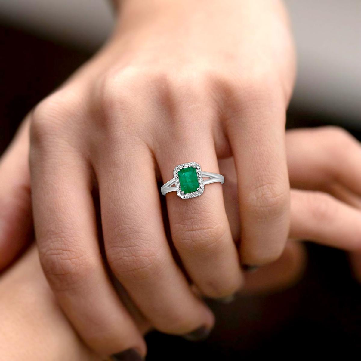 Modern 14K White Gold 0.96cts Emerald and Diamond Ring, Style# TS1117R