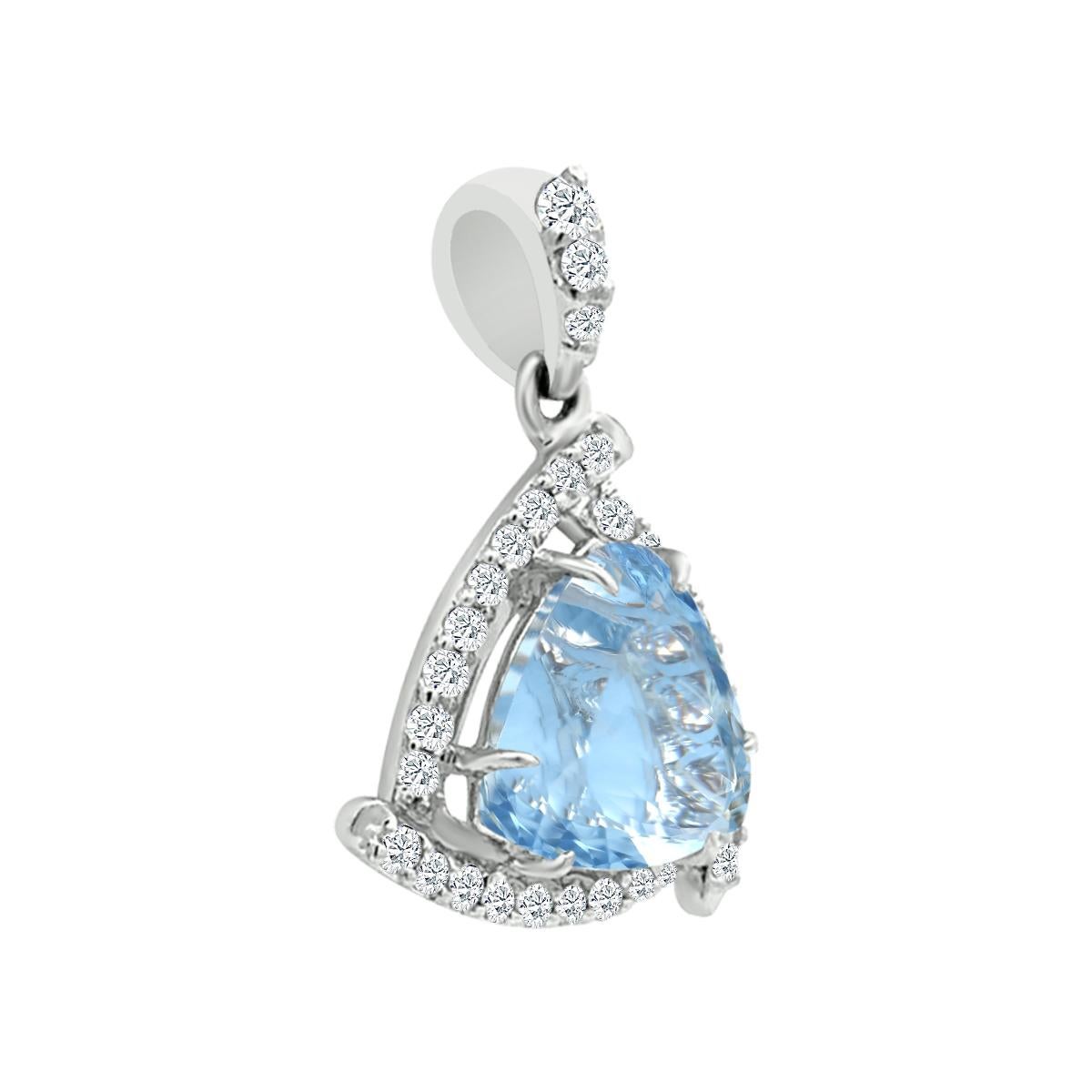Wear This Triangular Shaped Aquamarine And Diamond Pendant For A Regal Update To Your Look.
This Pendant Features A Trillion Cut 7mm Aquamarine Gemstone Framed By Halo Diamonds. The Pendant Is Set In 14K White Gold.
Surprise Your Birthday Girl With
