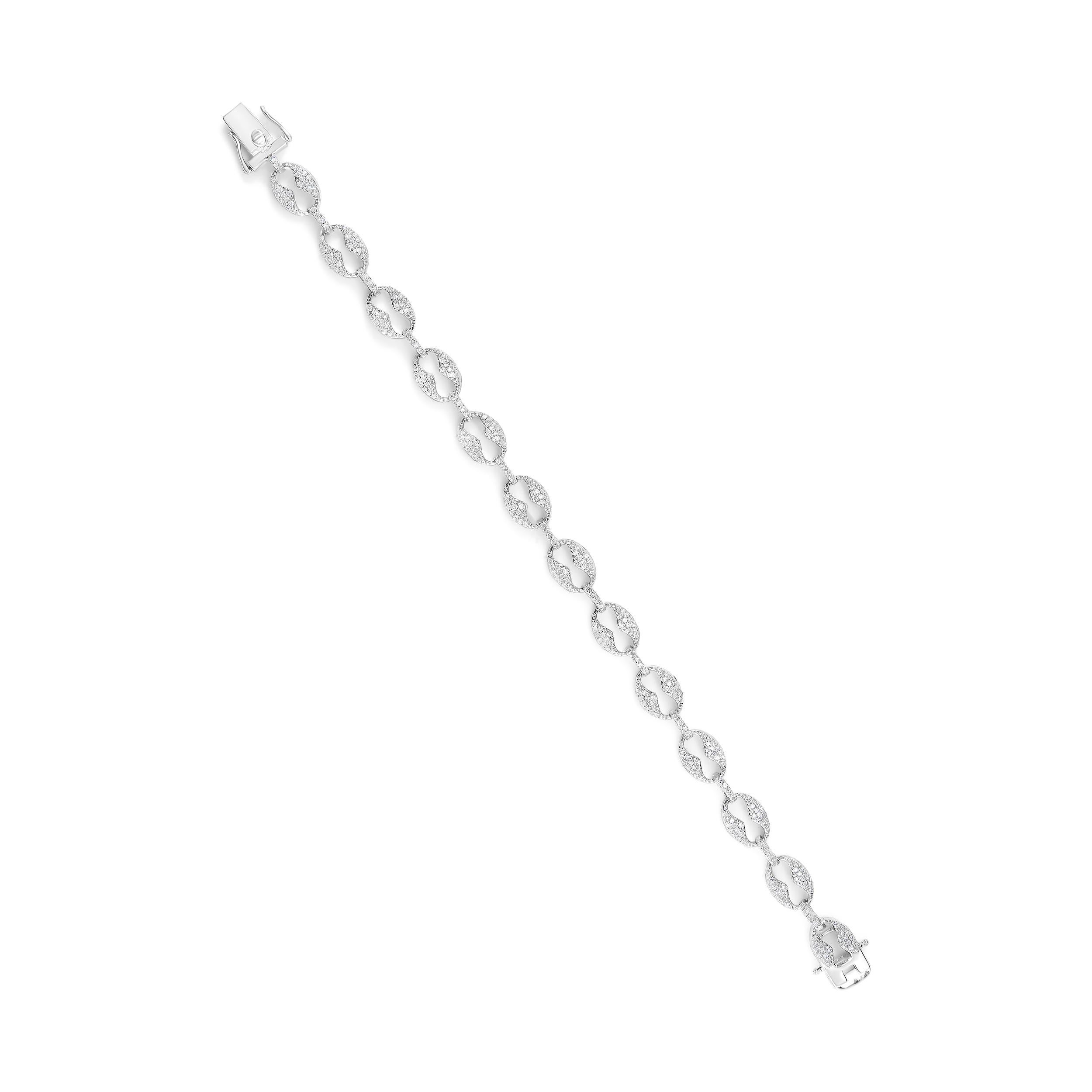 Modern 14k White Gold 1 1/2 Carat Round Diamond Set Link Bracelet For Sale