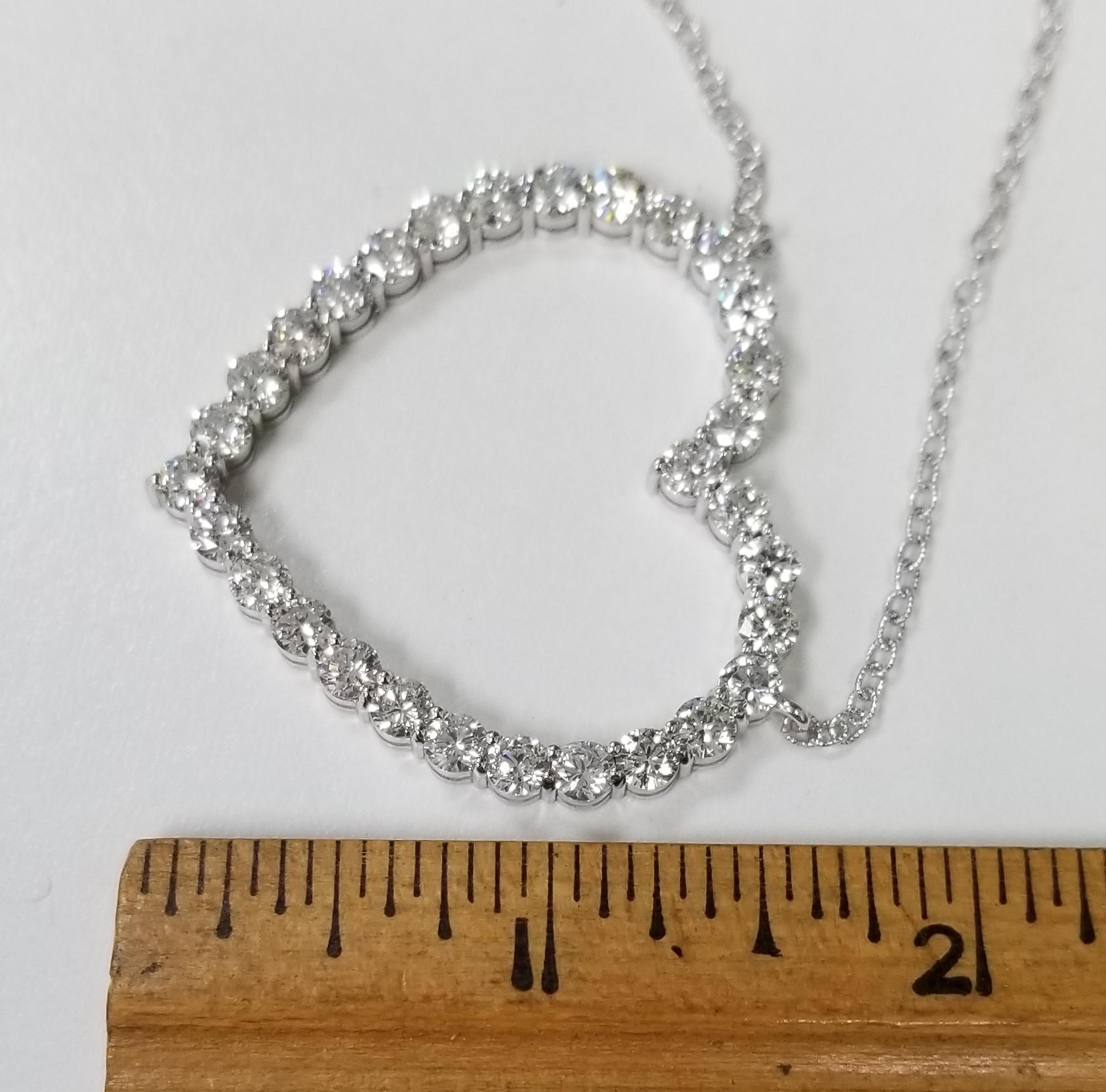 Women's or Men's 14 Karat White Gold Diamond Heart Pendant with 6.57 Carat of Diamonds For Sale