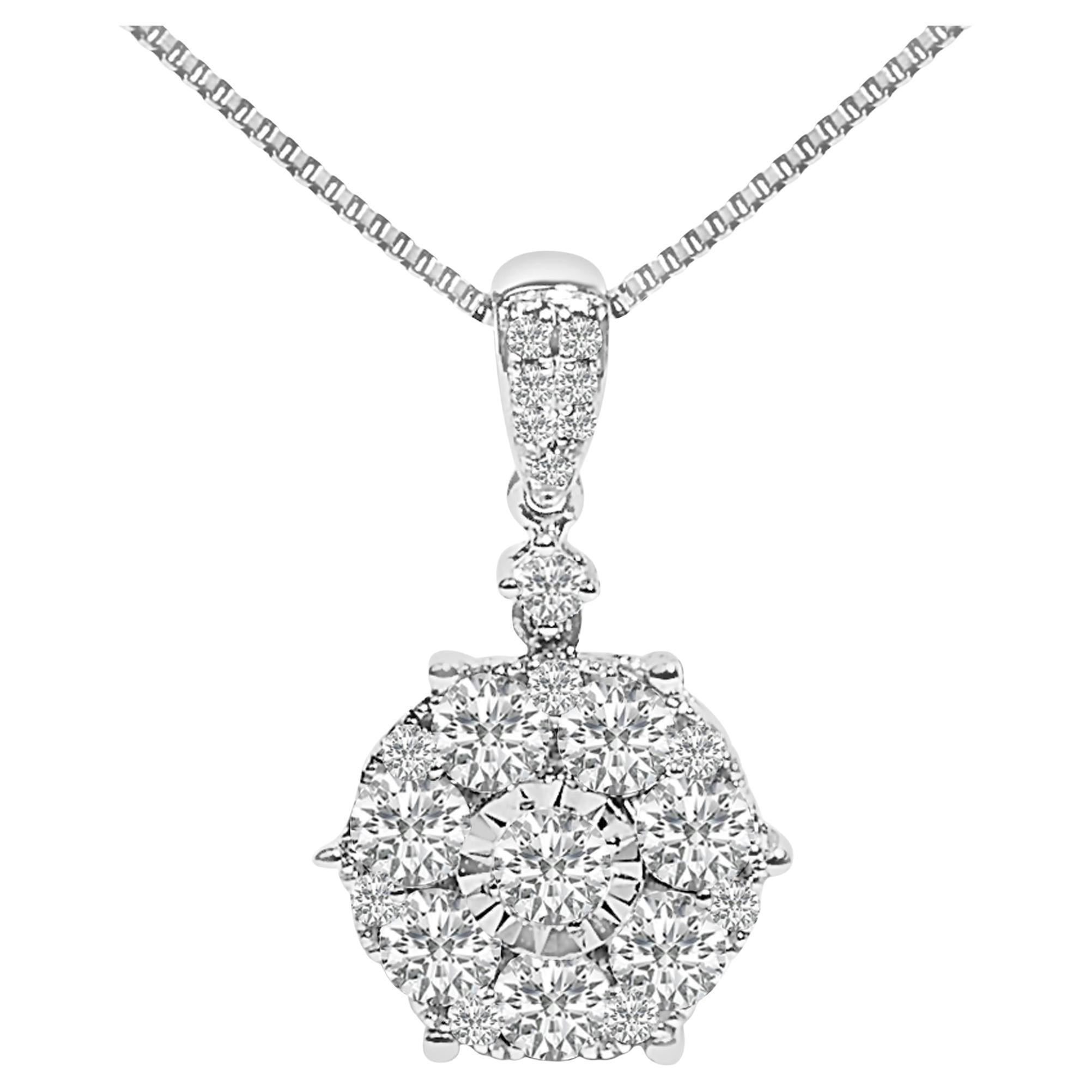 14K White Gold 1 1/5 Cttw Diamond Composite Cluster Pendant Necklace For Sale
