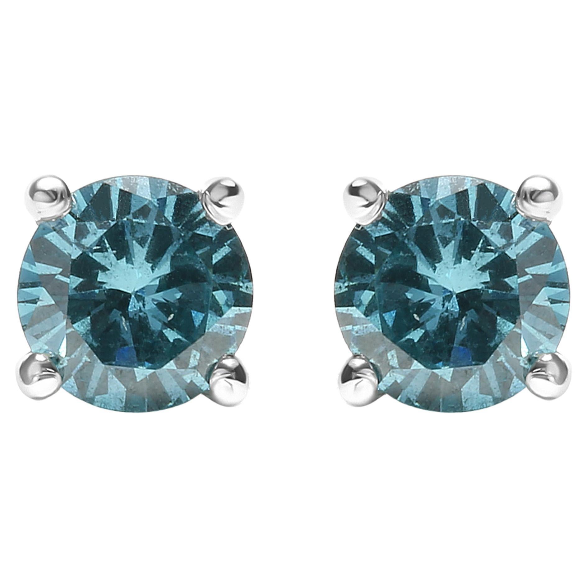 14K White Gold 1/2 Carat Aqua Blue Diamond Screw-Back Classic Stud Earrings For Sale