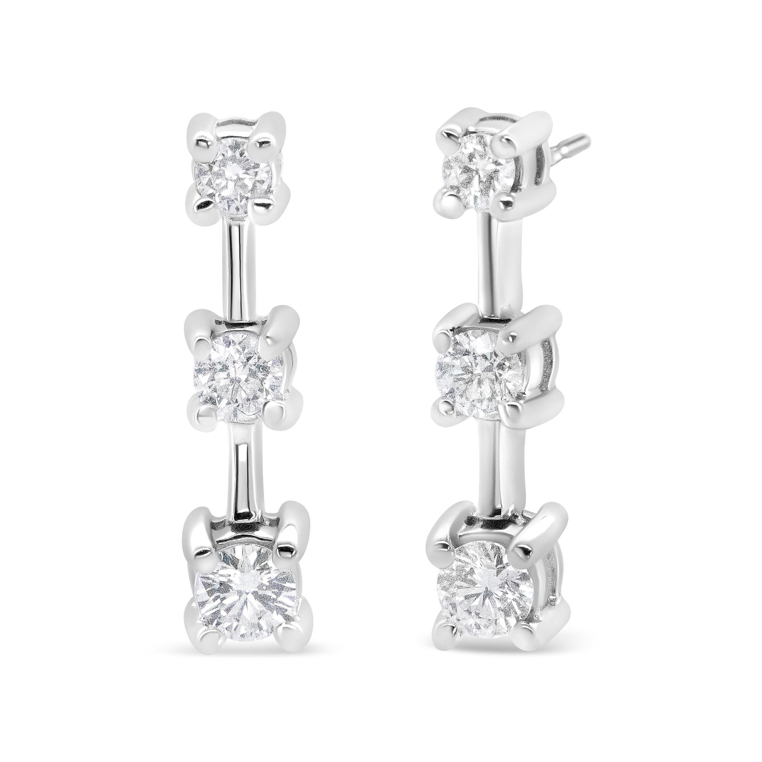 14K Weißgold 1/2 Karat Diamant 3 Stein abgestufte lineare Tropfen-Ohrstecker (Rundschliff)