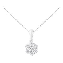 Halskette mit Blumen-Cluster-Anhänger aus 14 Karat Weißgold, 1/2 Karat Diamant