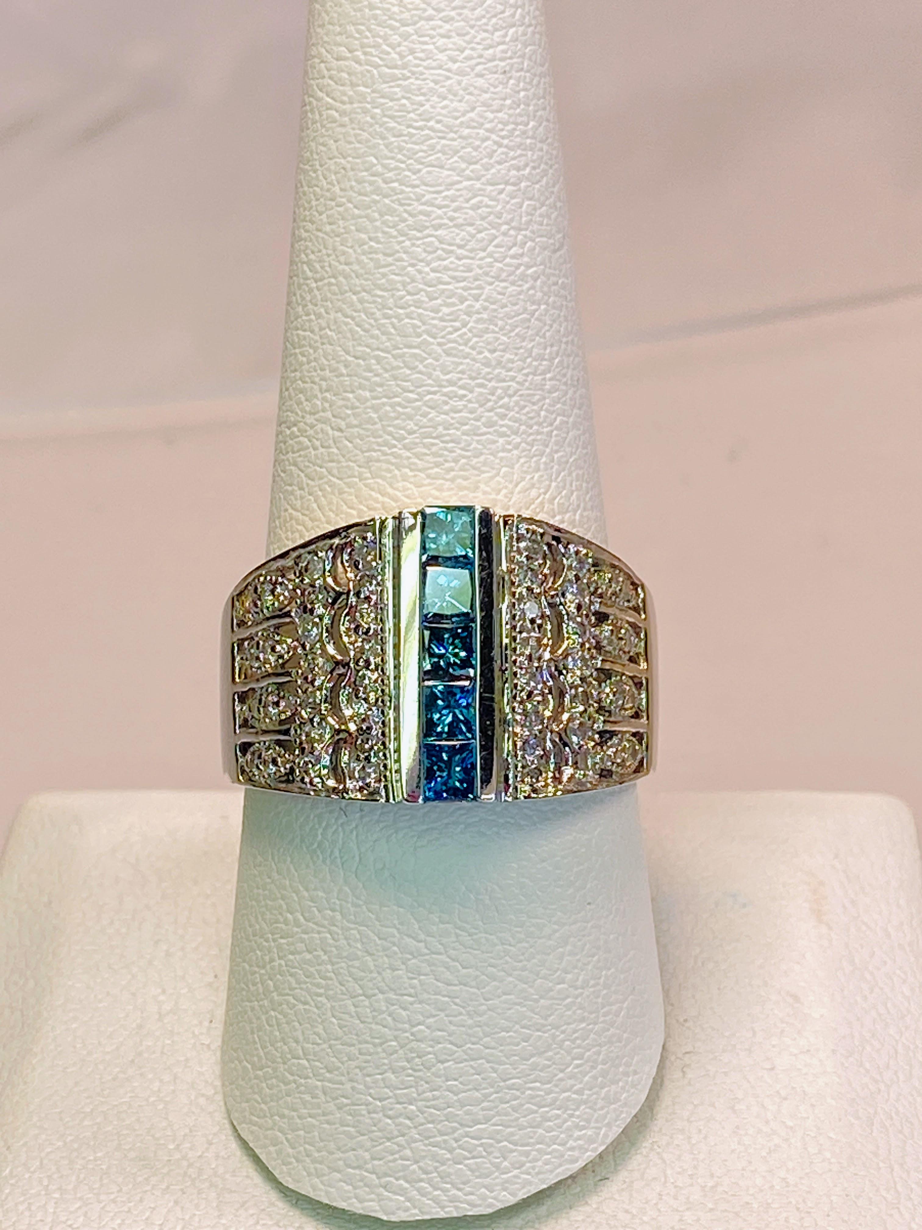 Mixed Cut 14K White Gold 1/2 Carat Mens Natural Blue & White Diamond Signet Ring 7.9g For Sale